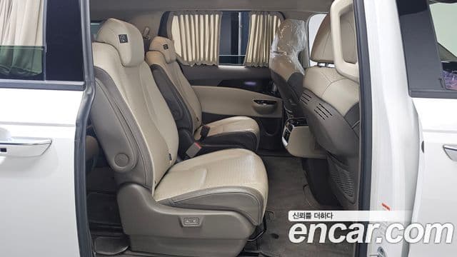 Kia Carnival 4세대 Signature, 2023 12