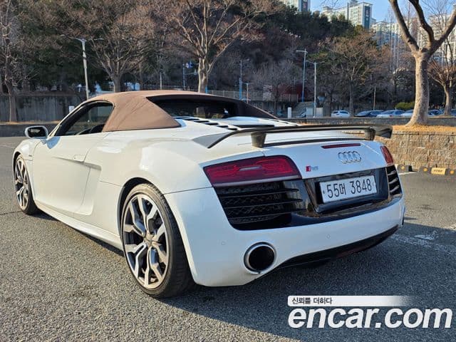 Audi R8 5.2 V10 Spyder, 2015 2