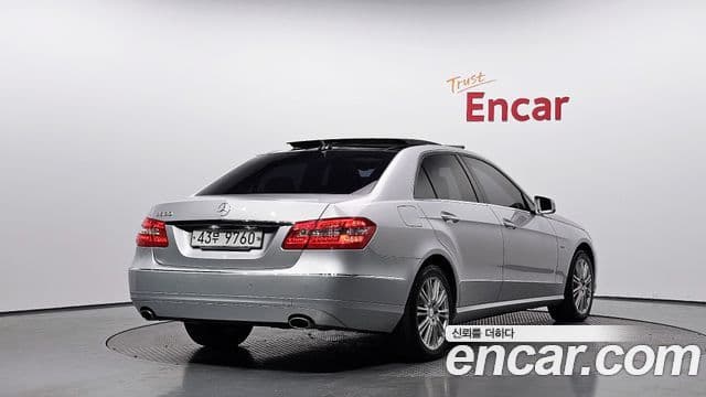 Mercedes-Benz E-класс W212 E300 Elegance, 2012 2