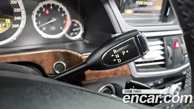 Mercedes-Benz E-класс W212 E300 Elegance, 2012 9