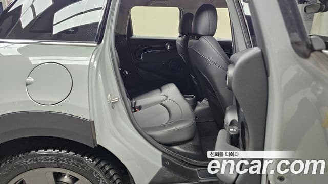 Mini Cooper 3세대, 2022 12