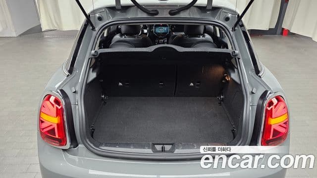 Mini Cooper 3세대, 2022 20