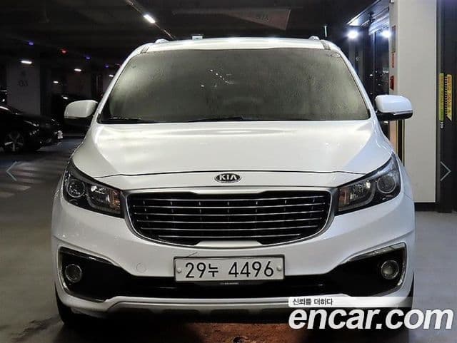 Kia All New Carnival Luxury, 2015 2