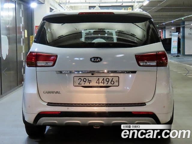 Kia All New Carnival Luxury, 2015 все фото