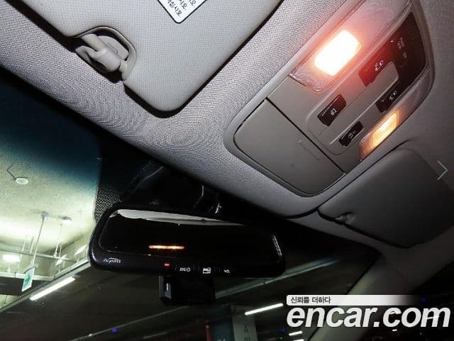 Kia All New Carnival Luxury, 2015 16