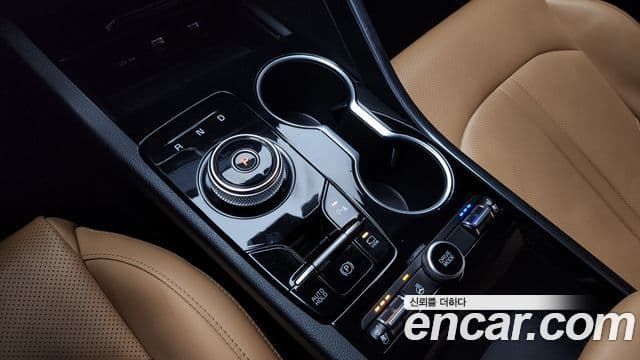 Kia K5 гибрид 3세대 Noblesse, 2021 9