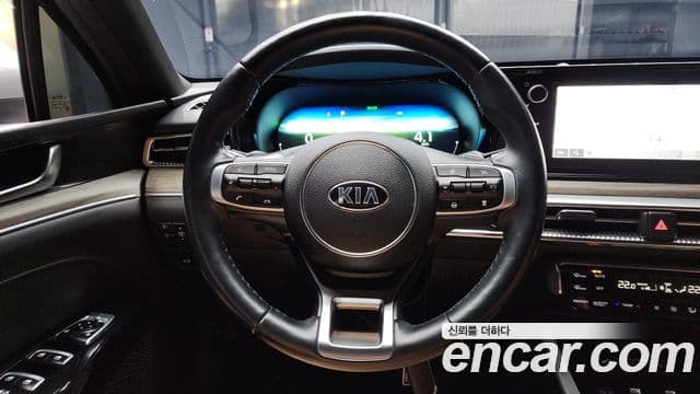 Kia K5 гибрид 3세대 Noblesse, 2021 13