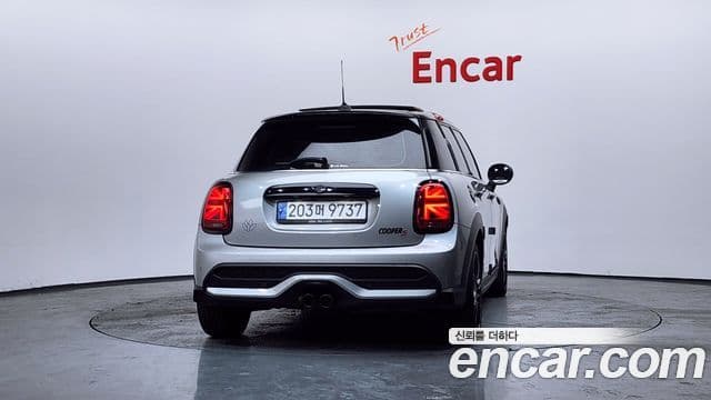 Mini Cooper S 3세대, 2024 4