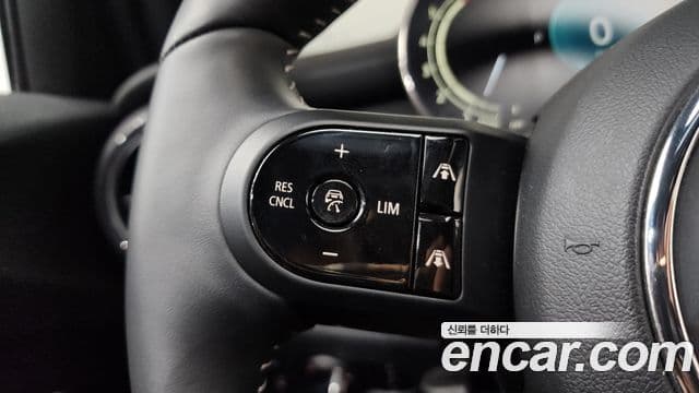 Mini Cooper S 3세대, 2024 14