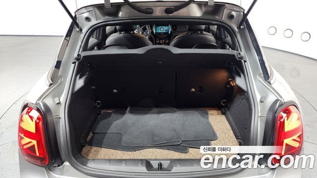 Mini Cooper S 3세대, 2024 20