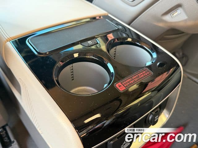 Kia Carnival 4세대 Signature, 2021 10