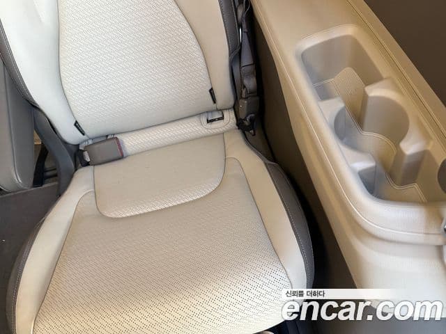 Kia Carnival 4세대 Signature, 2021 12