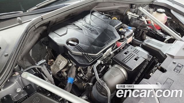 Genesis GV70, 2021 6