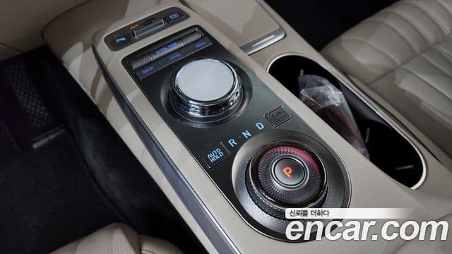 Genesis GV70, 2021 9