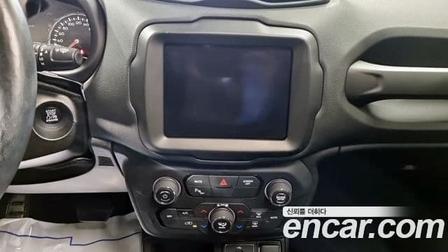 Jeep Renegade 2.4 Limited, 2019 13