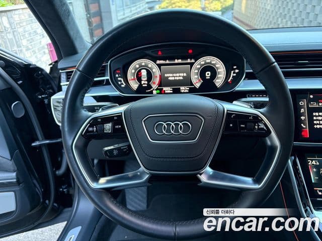 Audi A8 (D5) 60 TFSI Quattro LWB, 2021 12