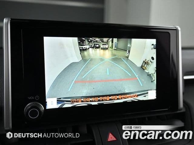 Toyota RAV4 5세대 2.5 2WD гибрид XLE, 2025 14