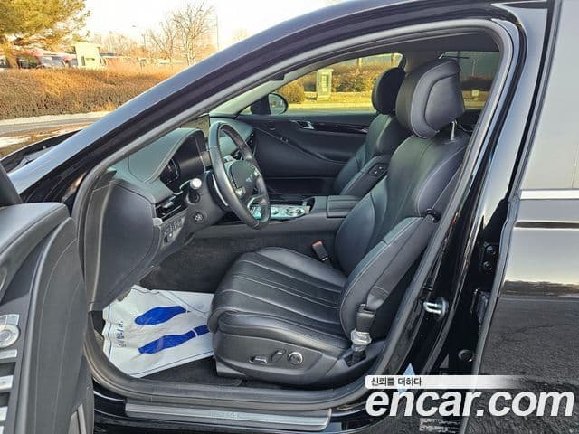 Genesis G80 (RG3), 2021 11