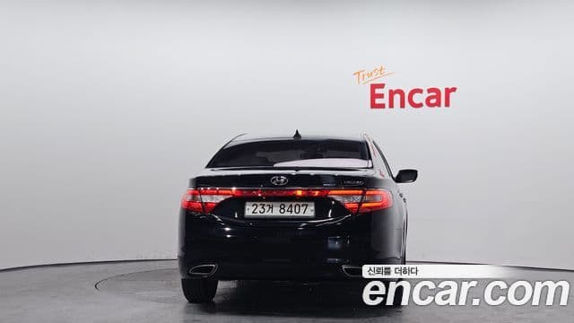 Hyundai Grandeur HG Luxury, 2012 4