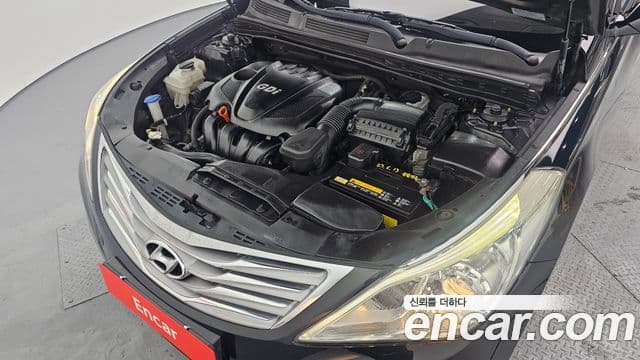 Hyundai Grandeur HG Luxury, 2012 6