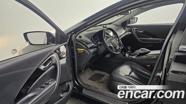 Hyundai Grandeur HG Luxury, 2012 10