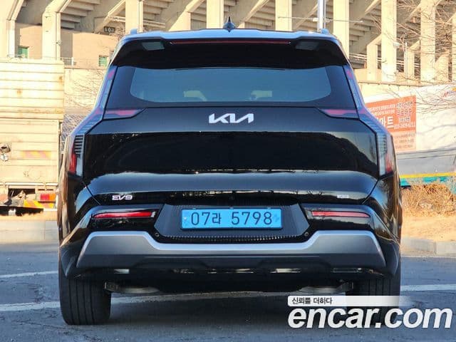 Kia EV9 Earth, 2024 3
