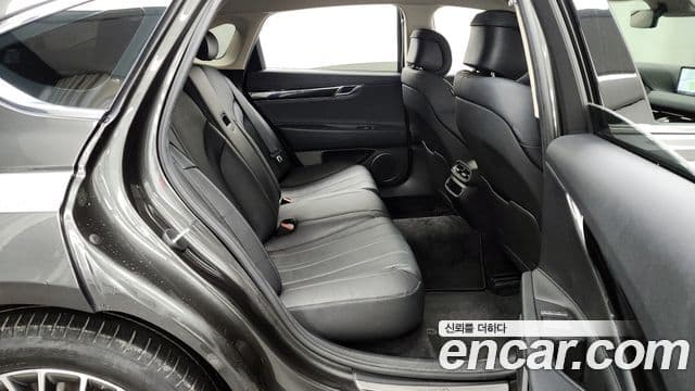 Genesis G80 (RG3) бензин 2.5 турбо 2WD, 2022 12