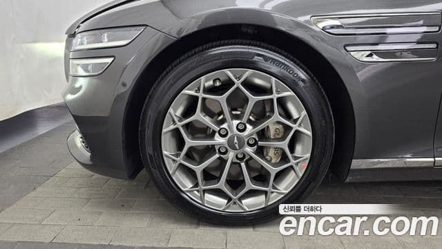 Genesis G80 (RG3) бензин 3.5 турбо AWD, 2022 все фото