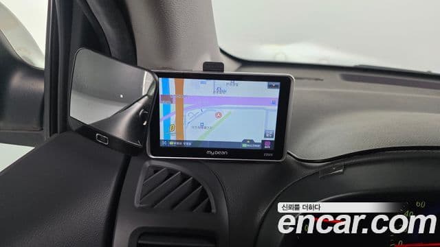 Kia Carnival R R Special, 2011 15