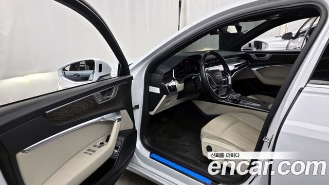 Audi A6 (C8) Premium, 2023 10