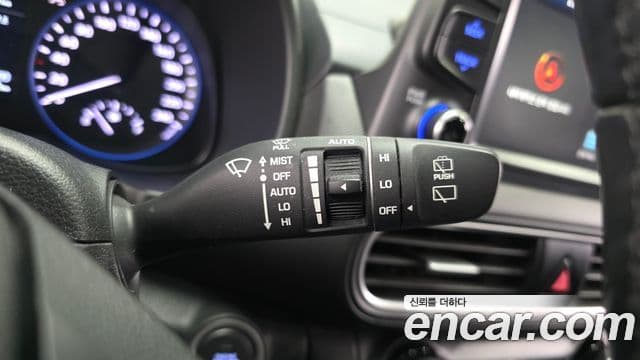 Hyundai Kona Modern tech, 2018 19