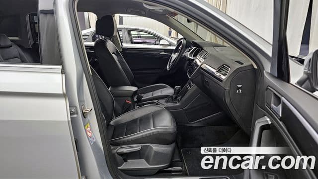 Volkswagen Tiguan 2세대 Premium, 2020 11