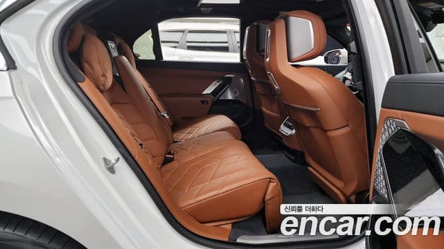 BMW i7 (G70) xDrive 60 Design Pure Excellence, 2023 12