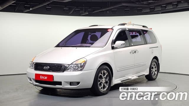 Kia Carnival R топовая версия, 2013 1