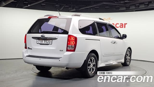 Kia Carnival R топовая версия, 2013 2