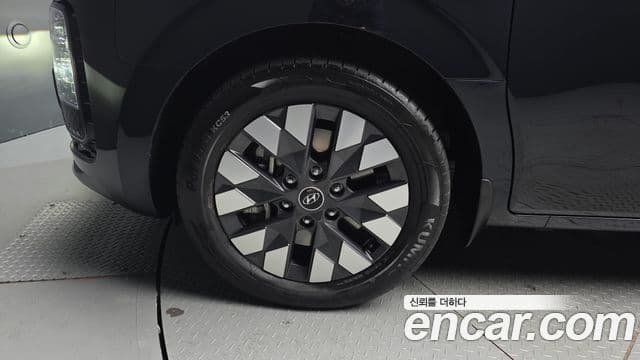 Hyundai Staria Inspiration, 2024 все фото