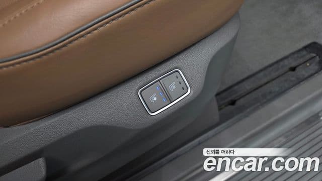 Hyundai Staria Inspiration, 2024 18