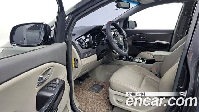 Kia All New Carnival Prestige, 2018 10