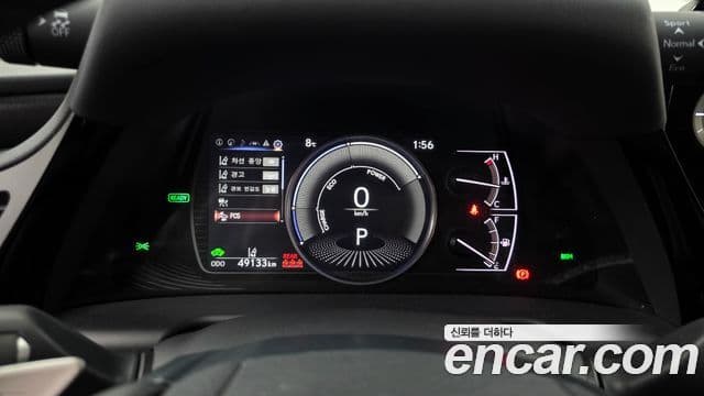 Lexus ES300h 7세대 F-Sport Design пакет, 2024 8