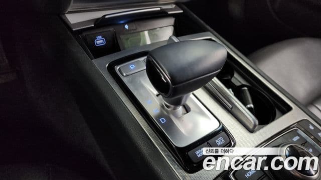 Genesis G80 Premium Luxury, 2019 9
