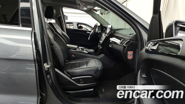 Mercedes-Benz GLE-класс W166 GLE350 d 4MATIC, 2017 11