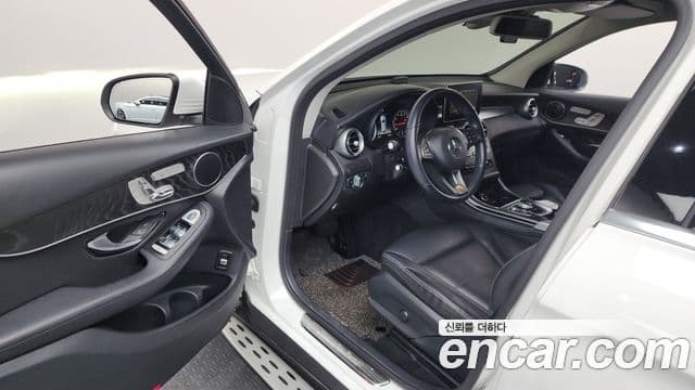 Mercedes-Benz GLC-класс X253 GLC300 4MATIC, 2019 10