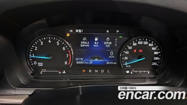 Ford Explorer 6세대 2.3 Limited 4WD, 2021 8