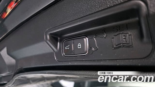 Ford Explorer 6세대 2.3 Limited 4WD, 2021 18