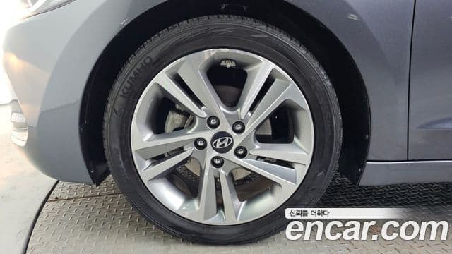 Hyundai Avante AD 1.6 GDI Value Plus, 2018 все фото