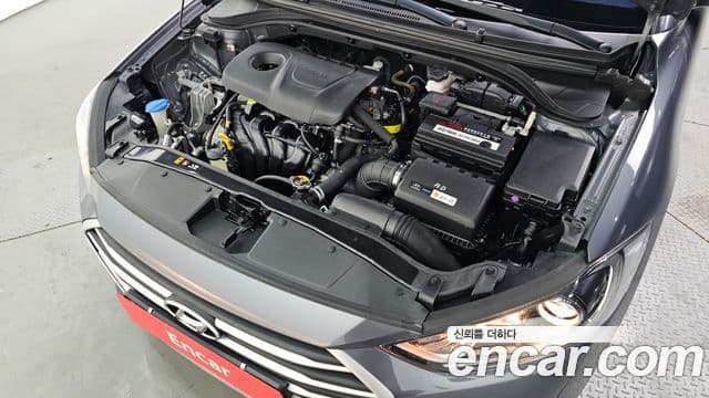 Hyundai Avante AD 1.6 GDI Value Plus, 2018 6