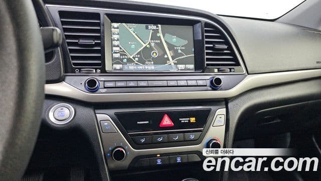 Hyundai Avante AD 1.6 GDI Value Plus, 2018 18