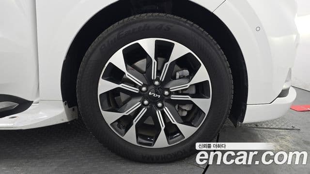 Kia Carnival 4세대 Signature, 2023 все фото