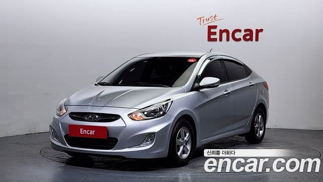 Hyundai Accent(новый кузов / новое поколение) Premier, 2012 1