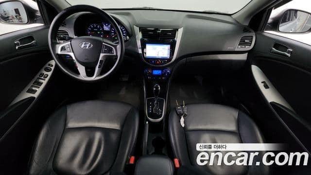 Hyundai Accent(новый кузов / новое поколение) Premier, 2012 7
